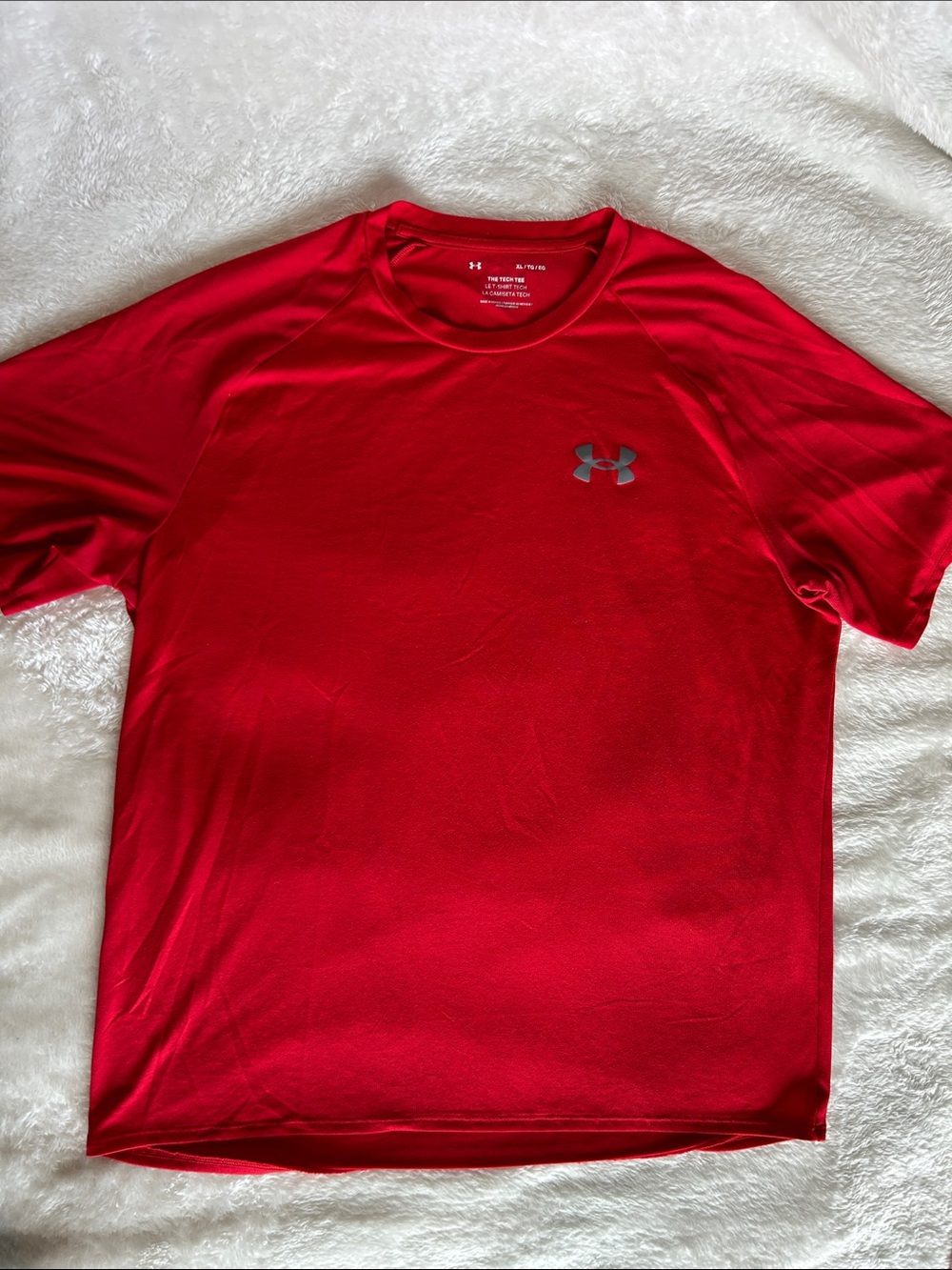 Under Armour T-Shirt | Size XL | Red